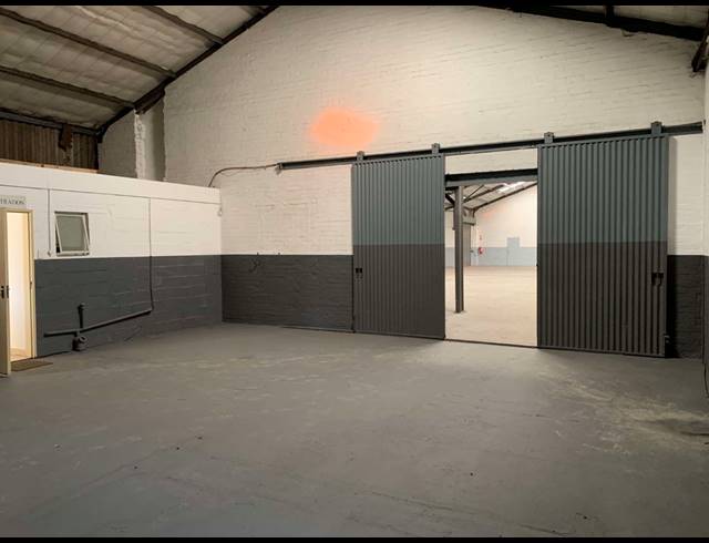 1,200M² FACTORY TO LET IN ELSIES RIVER INDUSTRIAL